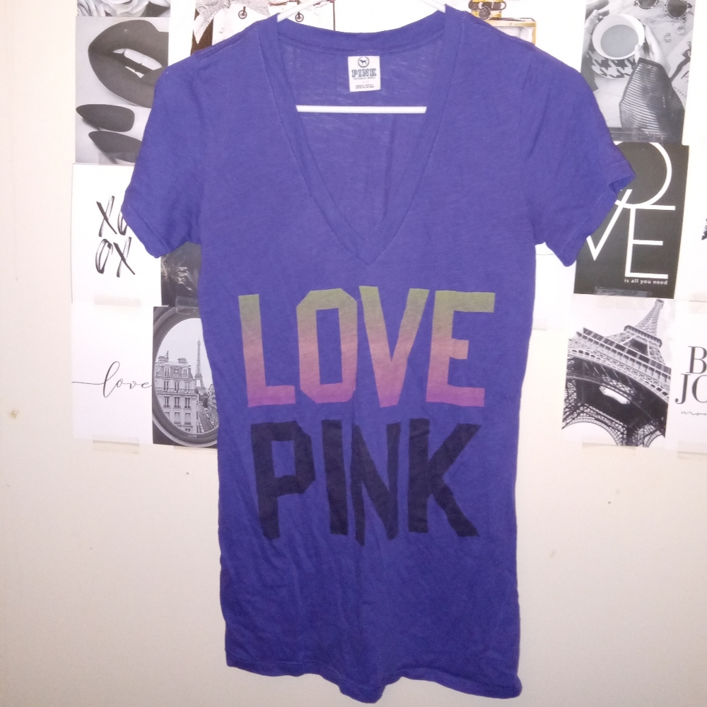 ♡♡Victoria's Secret  pink tee.